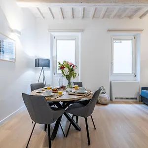 Algila Lifestyle Tornabuoni Apartment